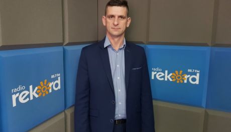 Adam Budek: Chcemy wymienić uszkodzony dach kościoła w Gołyminie