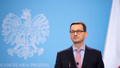 Premier Morawiecki: Dzieci od września wracają do szkół 