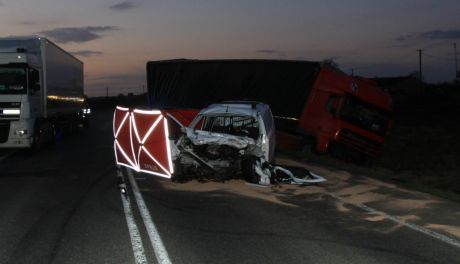 Dwóch mężczyzn zginęło w wypadku na siódemce