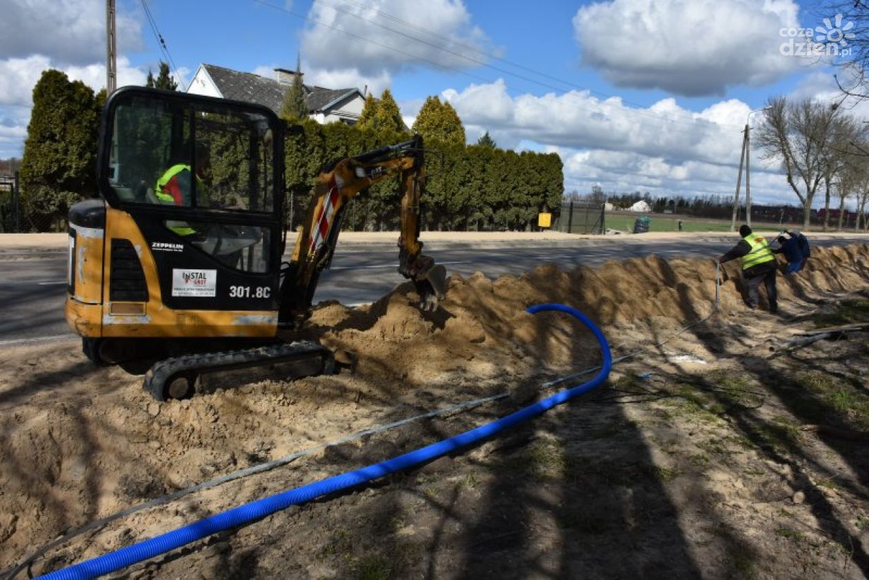 Trwa remont Gruduskiej. Lada dzień nowe oświetlenie 