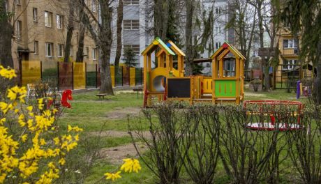 Place zabaw po liftingu. Pojawiły się m.in. nowe zjeżdżalnie