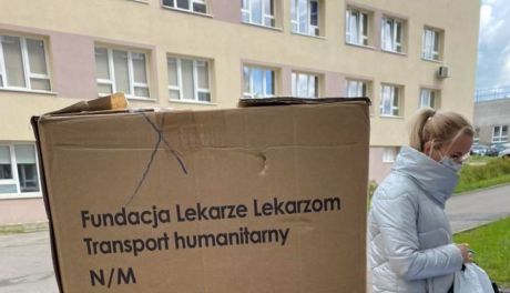 Lekarze Lekarzom. Środki ochrony osobistej trafiły do Ciechanowa (zdjęcia)