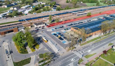 Miasto przejmuje teren od PKP. Powstanie blisko 100 miejsc parkingowych