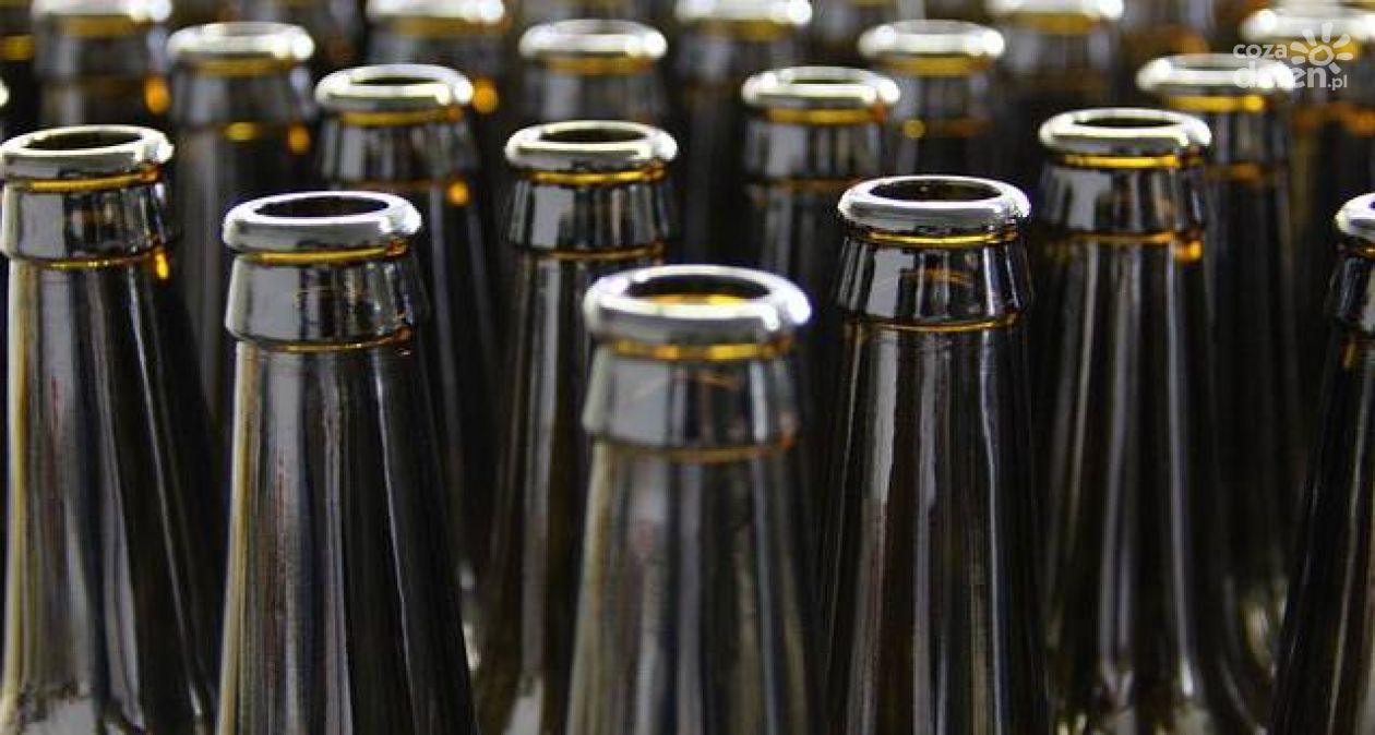 Nieuczciwy klient ukradł 9 butelek alkoholu