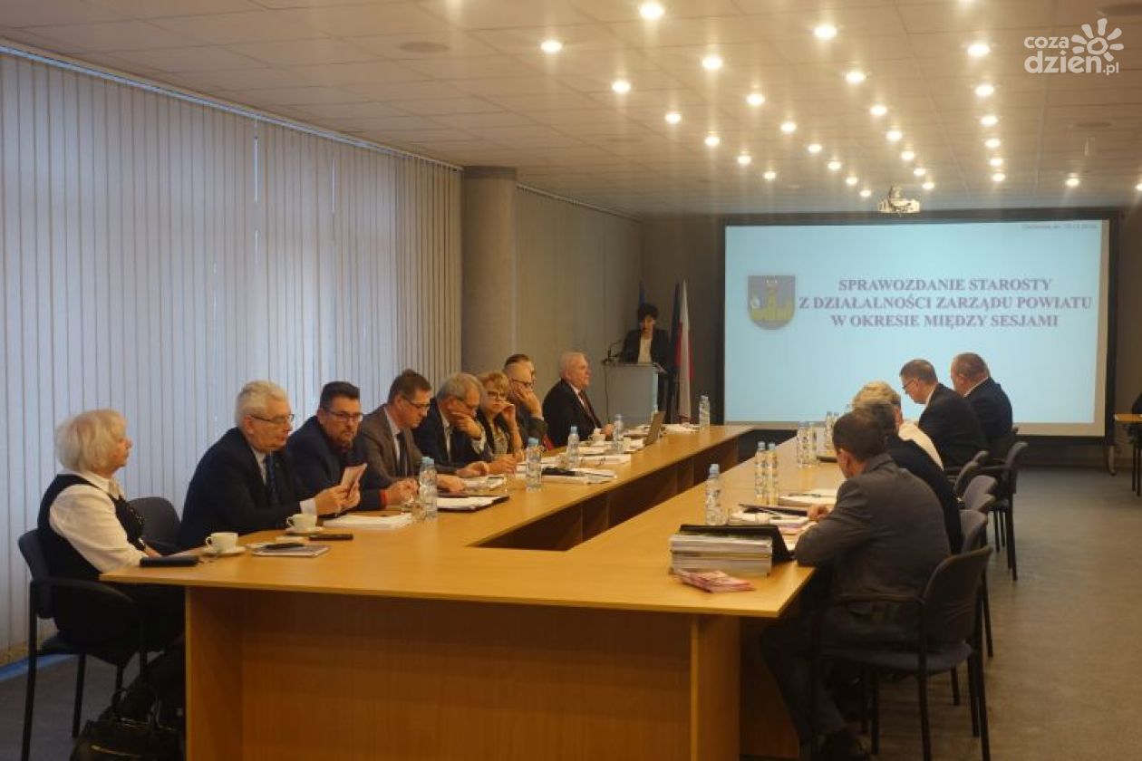 Powiat obraduje korespondencyjnie