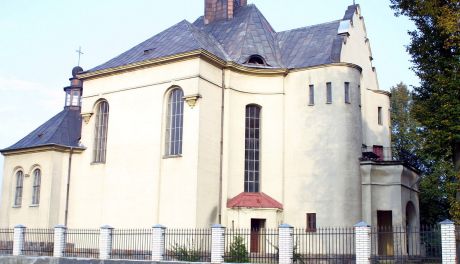 Ksiądz z Łopacina z koronawirusem - wiernych szuka ciechanowski sanepid