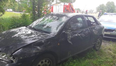Kicin. Zderzenie osobówki z klępą 