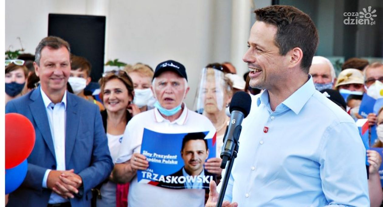 Trzaskowski w Płońsku: Nauczyciele bohaterami 
