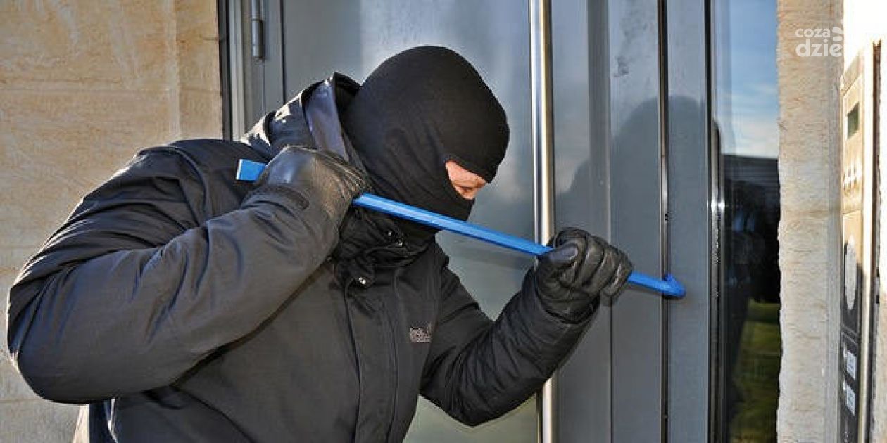 Jedziesz na wakacje - zabezpiecz swój dom!