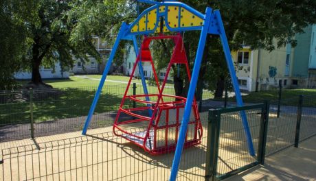 Integracyjne place zabaw w Ciechanowie