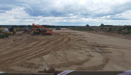 Ukradł agregat z budowy trasy S7. Trafił do aresztu, grozi mu 5 lat więzienia.