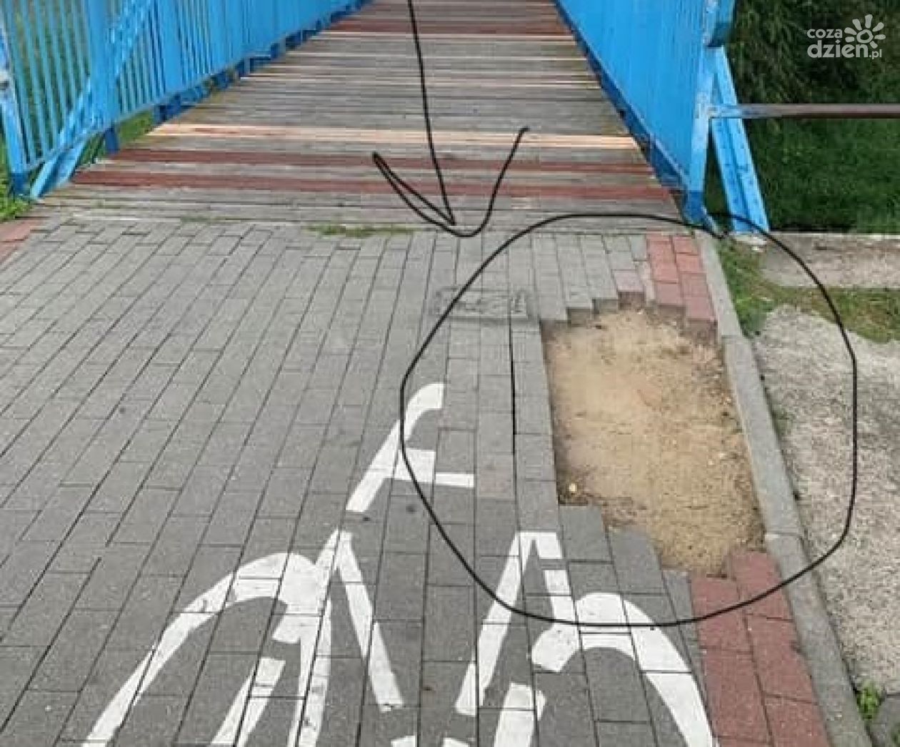 W Przasnyszu grasują pasjonaci kostki brukowej