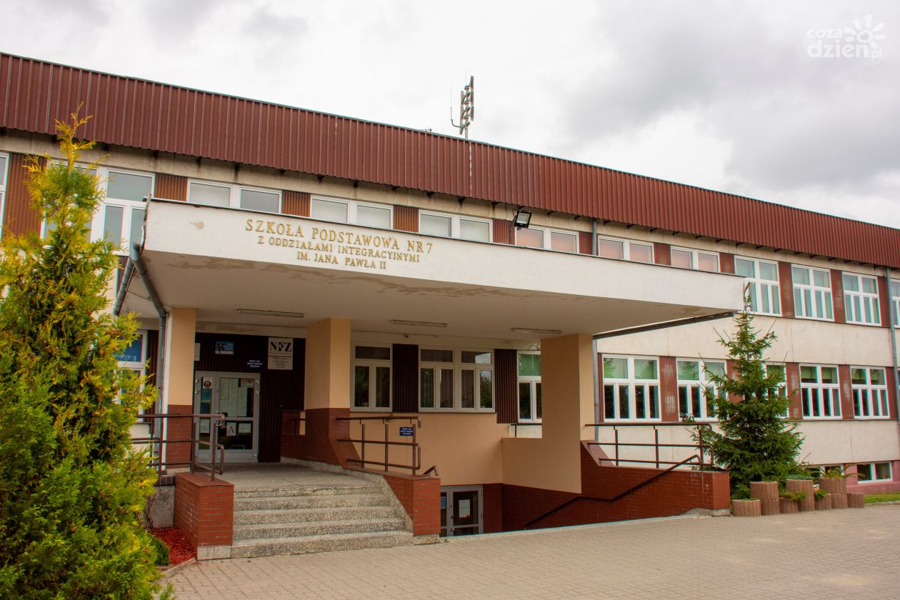 Nowi dyrektorzy szkół i przedszkoli