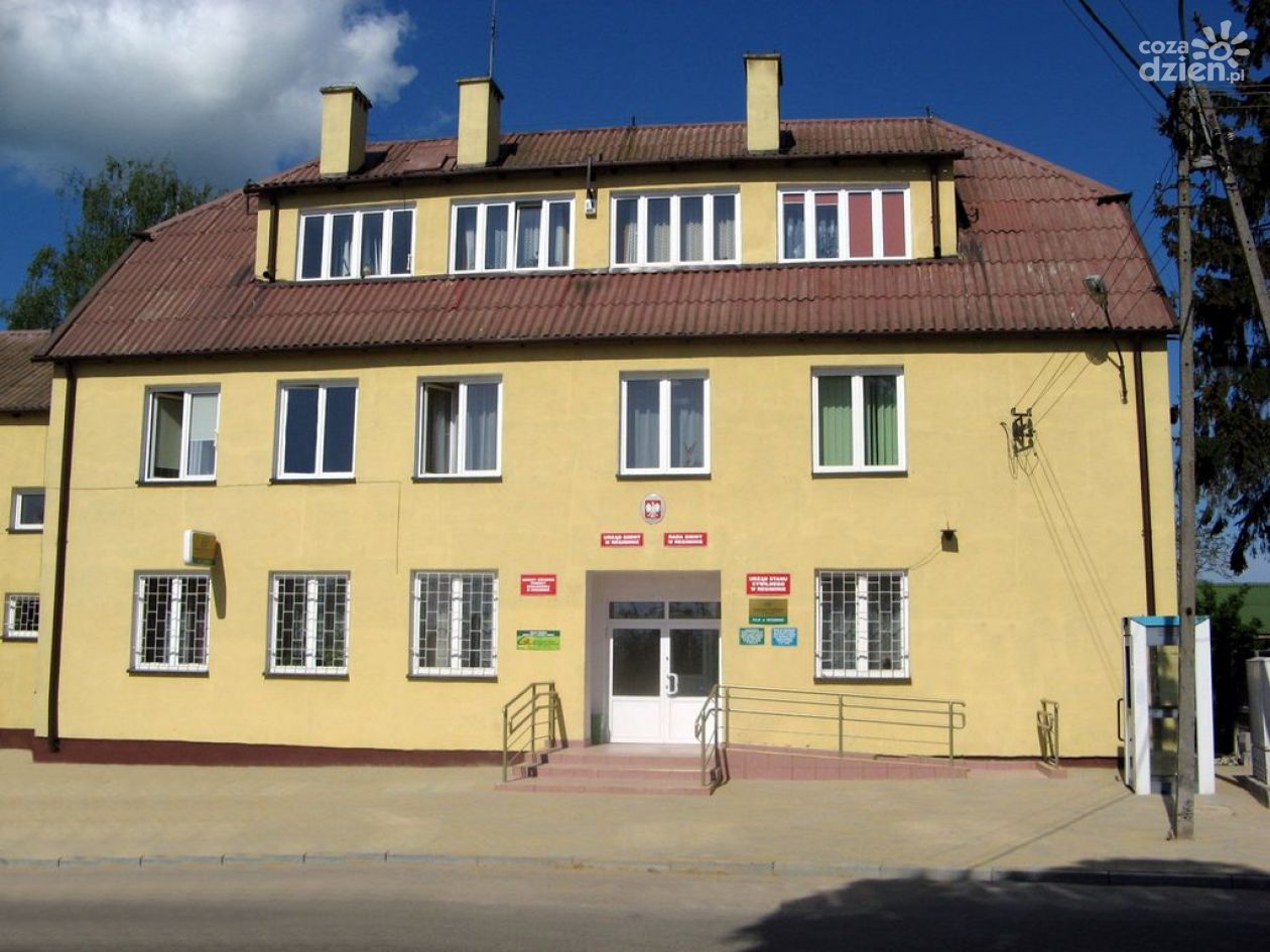 Rurociąg, świetlica, strażnica - Regimin inwestuje