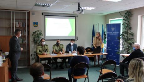 Jak zatrudnić cudzoziemca? PUP w Ciechanowie zorganizował konferencję