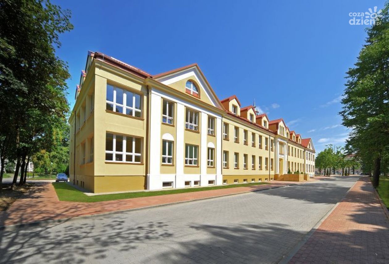 Oddziały szpitalne wstrzymują przyjęcia