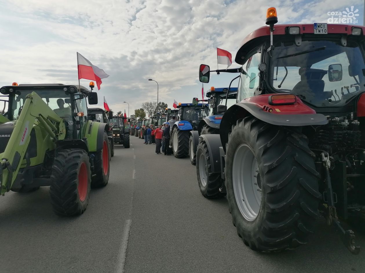 Rolnicy blokują drogi