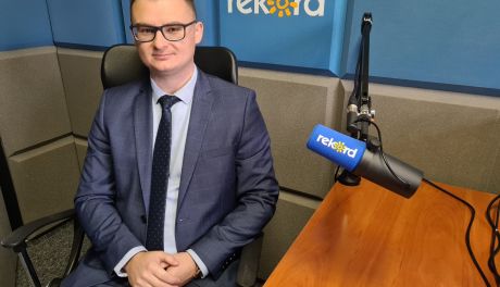Jarosław Muchowski o "Piątce Kaczyńskiego": Poczekajmy aż ustawa znajdzie się w koszu, wtedy odetchniemy z ulgą 