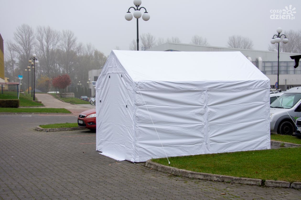 Mobilny punkt pobrań w Ciechanowie