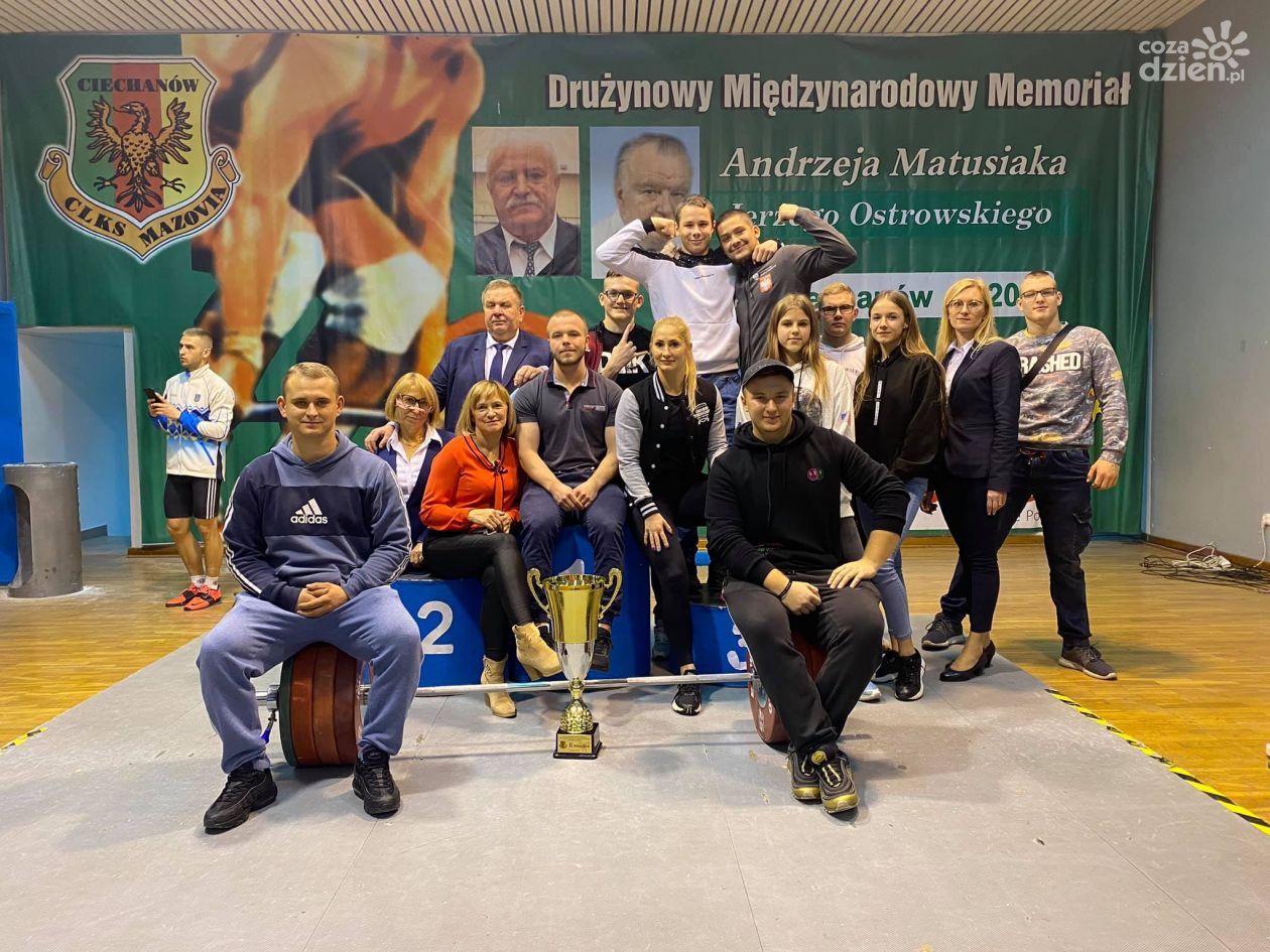 Upamiętnili legendy ciechanowskich ciężarów