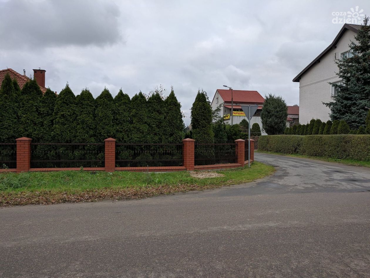 Nowy chodnik i przejście dla pieszych w Ciechanowie? 