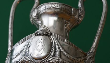 Muzeum Szlachty Mazowieckiej pokazało Puchar Ciechanowskiego Koła Cyklistów z 1934 roku! 