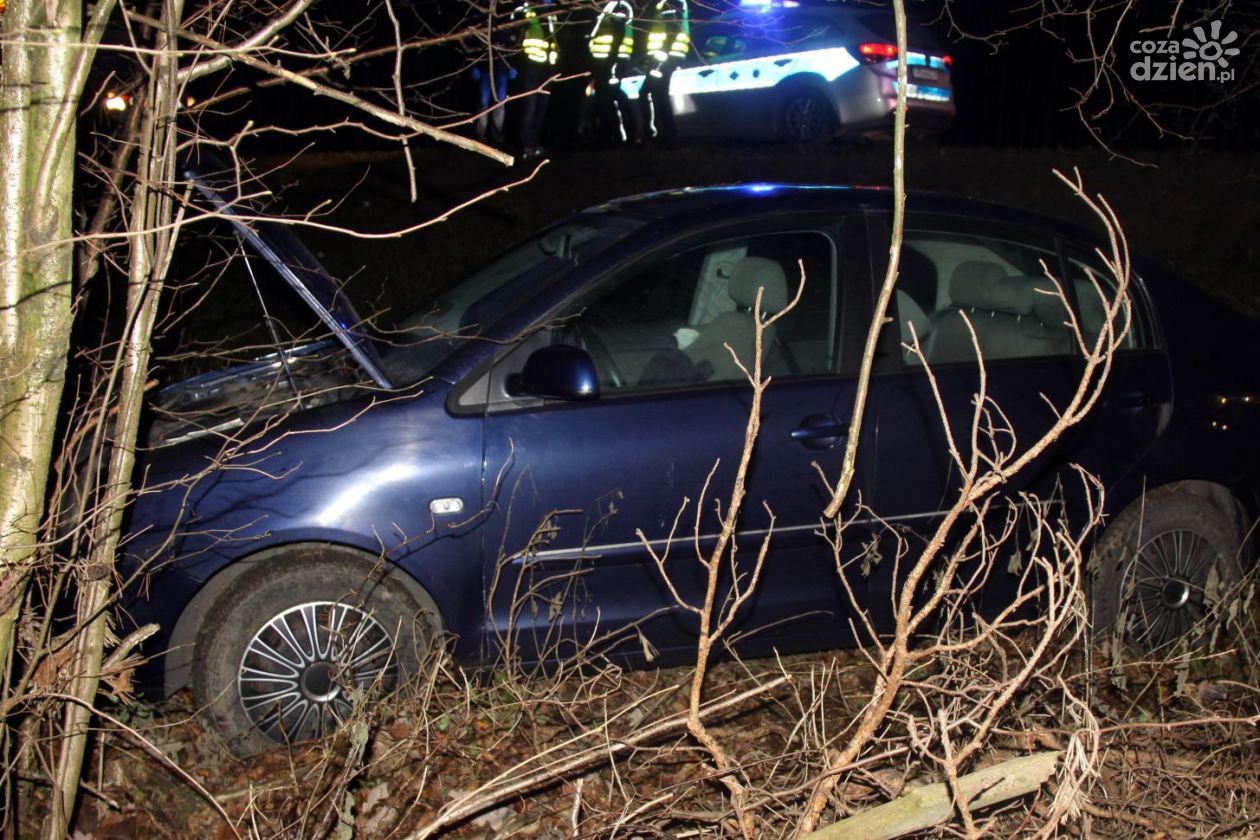 Pościg, narkotyki i próba przekupstwa policjantów