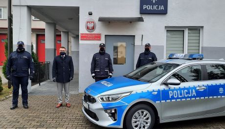 Nowy radiowóz dla policjantów z Sońska. Policja i gmina złożyły się po 50%