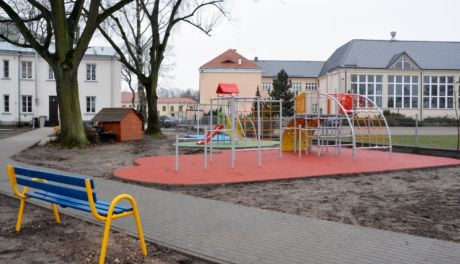 Nowy plac zabaw przy pułtuskim przedszkolu