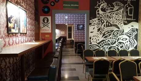 Pomimo zakazu od najbliższego piątku otwiera się lokal gastronomiczny. To pierwszy przypadek w Ciechanowie