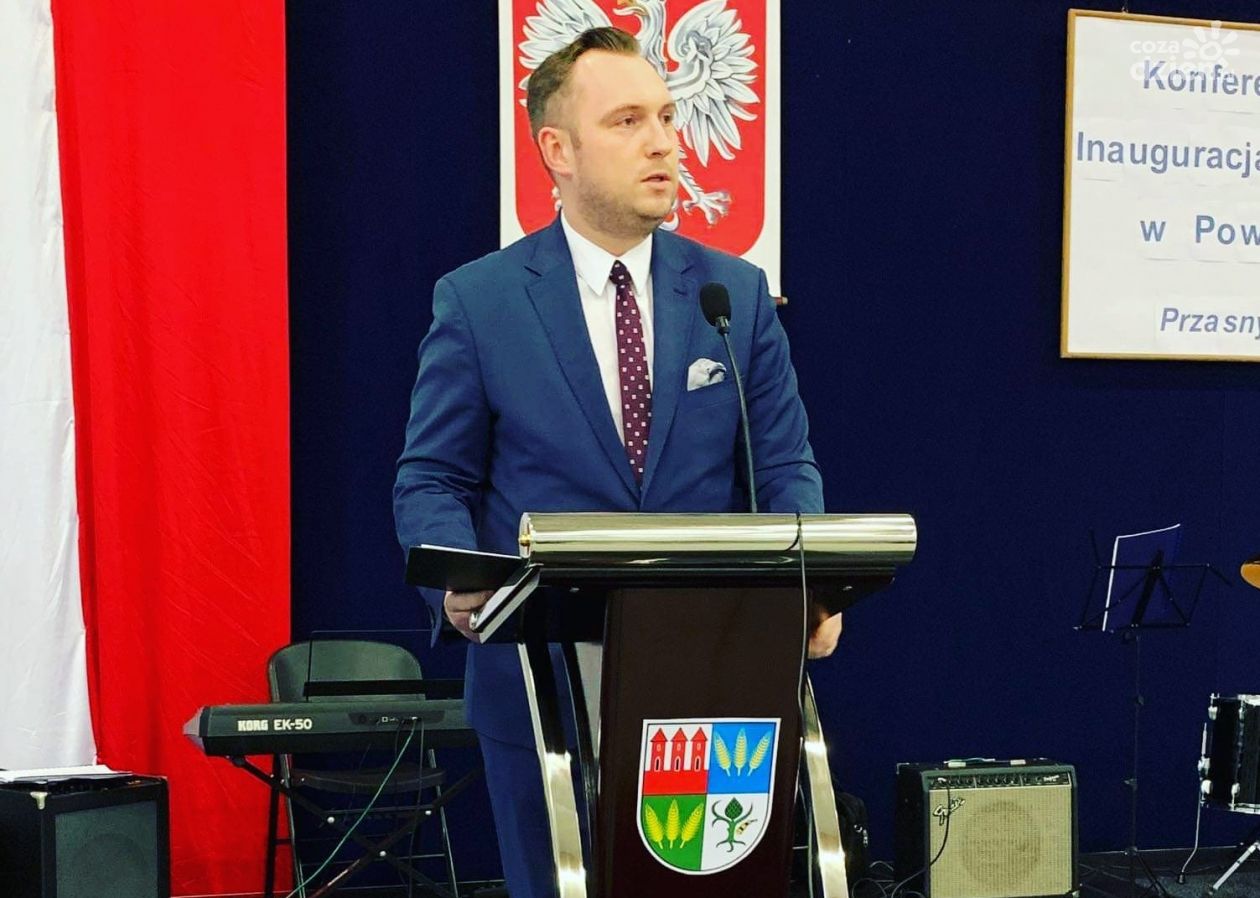 Radny Woj. Konrad Wojnarowski - ostro o rządzie