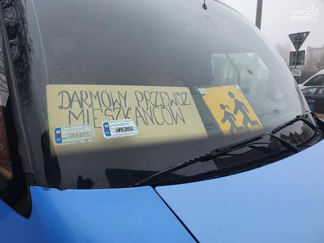 Gmina Załuski. Autobusy wyjechały w trasę!