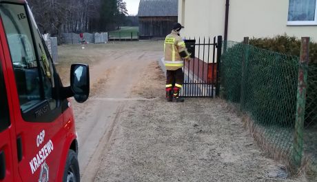 Strażacy rozpoczęli kolportaż ulotek informacyjnych na temat profilaktyki oraz szczepień przeciwko COVID-19