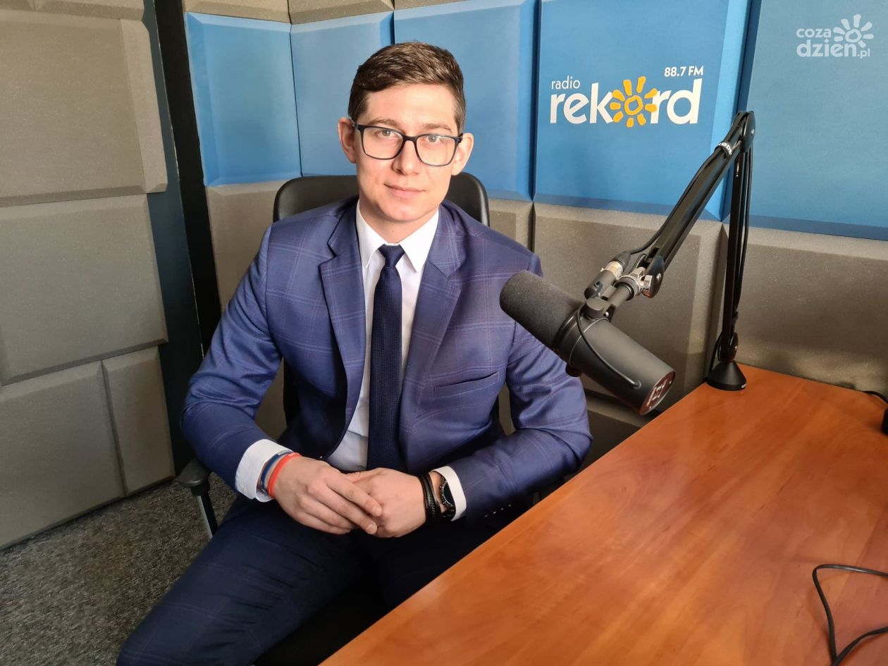 Makijonko: Bezpośrednio z ulicy petenci do nas nie wejdą