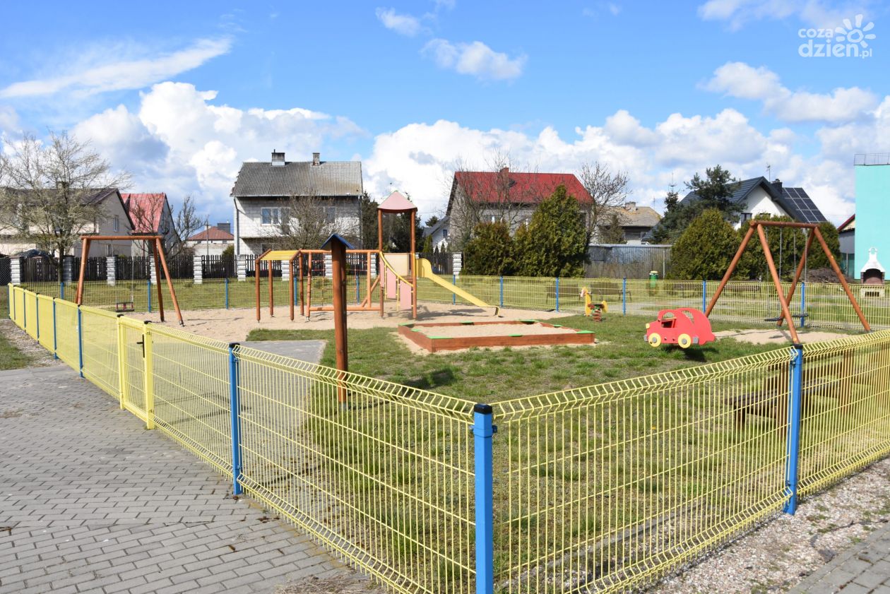 Plac zabaw przy Kwiatowej w Sochocinie ukończony