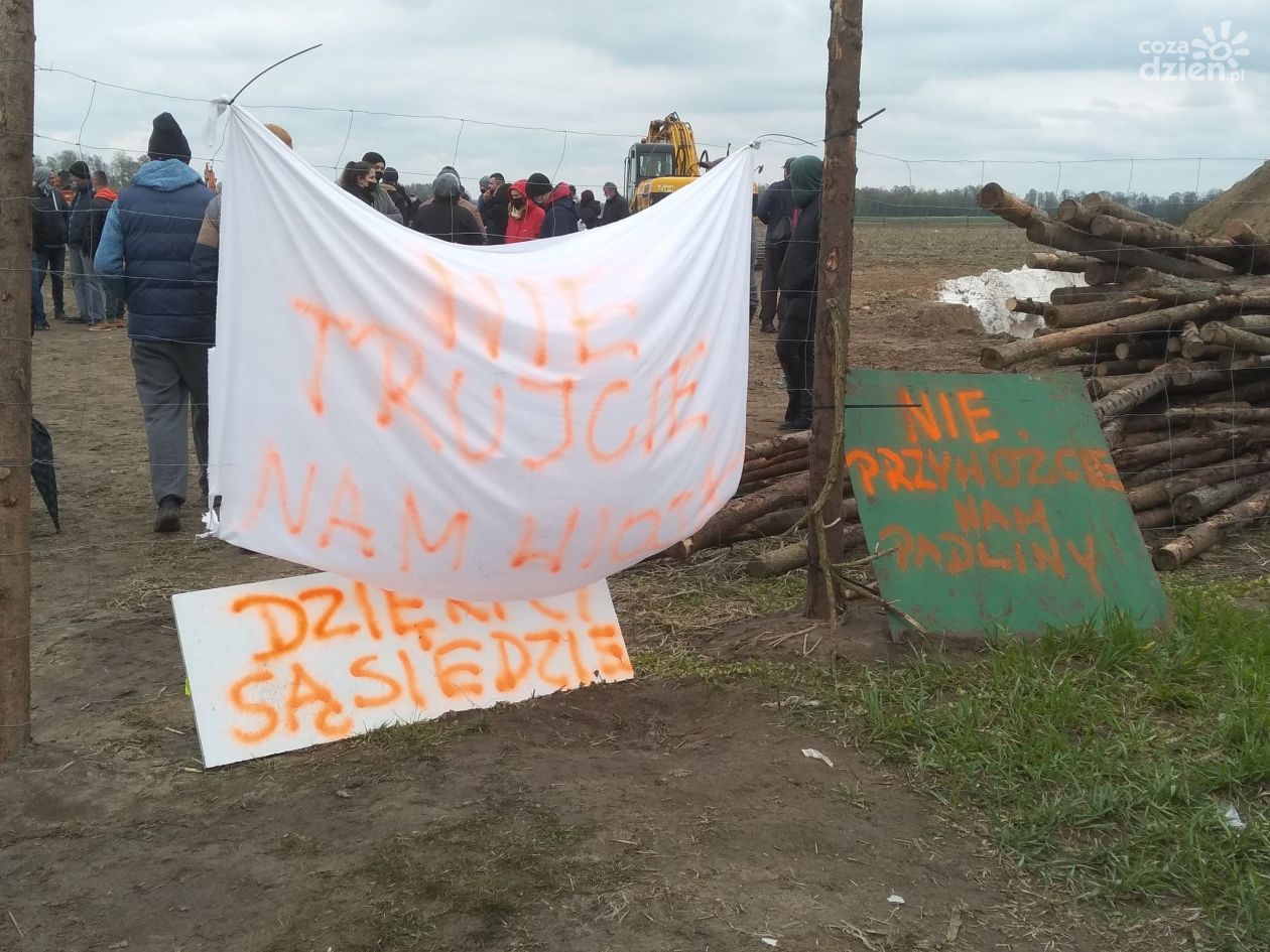 AKTUALIZACJA! Trwa protest w Zawadach Dworskich
