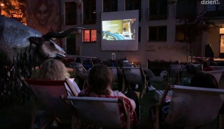 Kino leżakowe przeniesione!