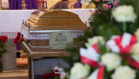 Tłumy ciechanowian pożegnały Stanisława Kęsika (zdjęcia)