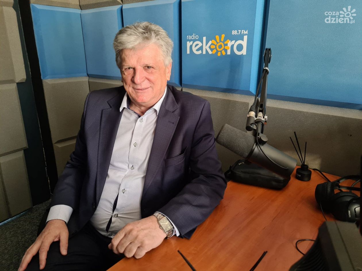 Kiwit: Rząd szuka ratunku u samorządów