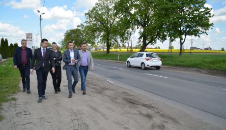 Pilne! Chruszczewo ze ścieżką rowerową