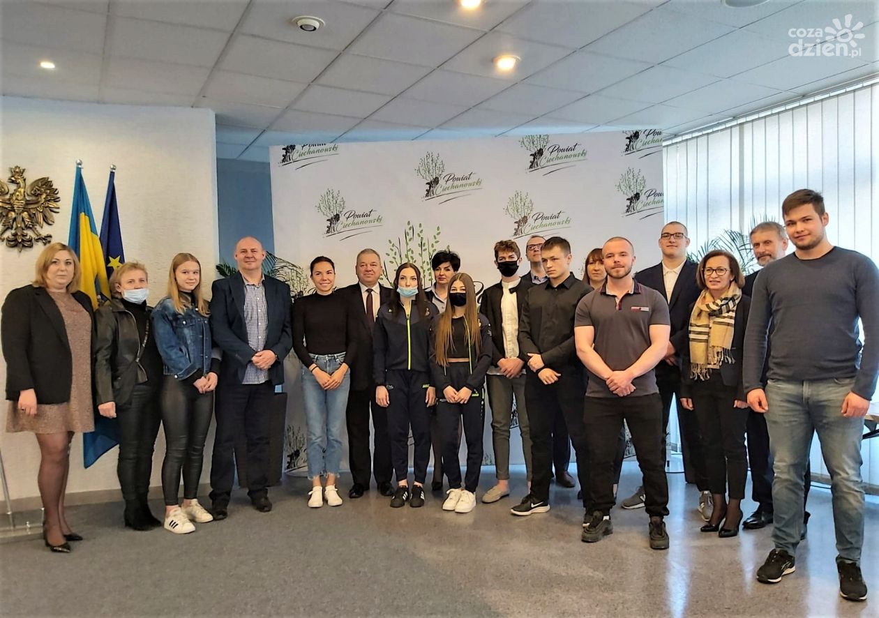 Powiat ciechanowski docenił sportowców