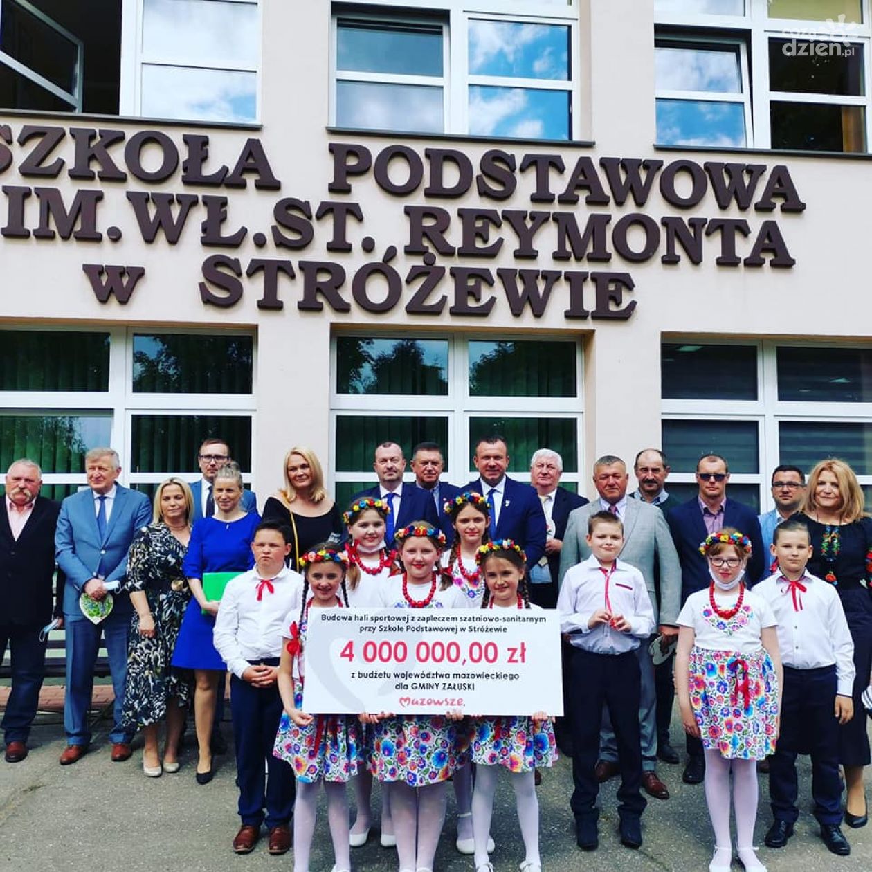 Gmina Załuski z pełnowymiarową halą sportową!