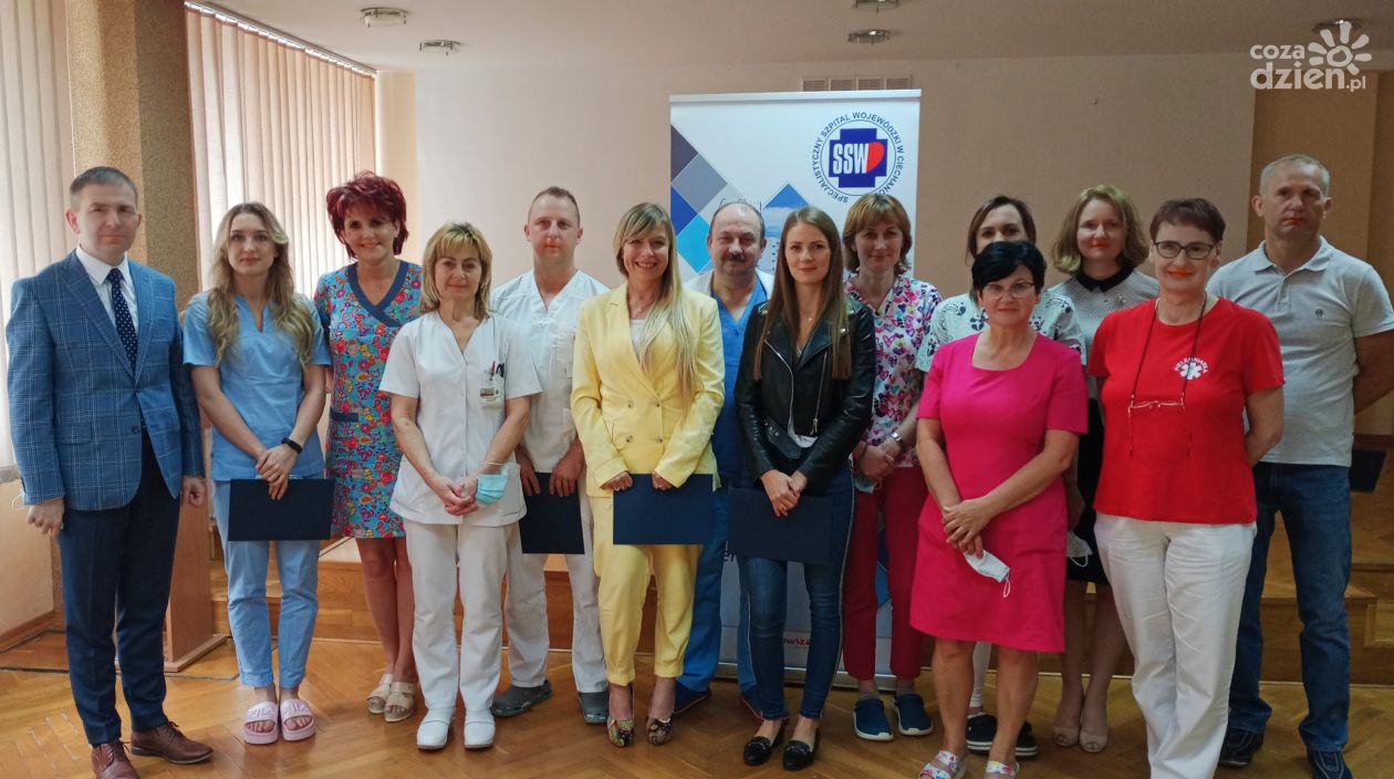 Ciechanowianie w szpitalu tymczasowym