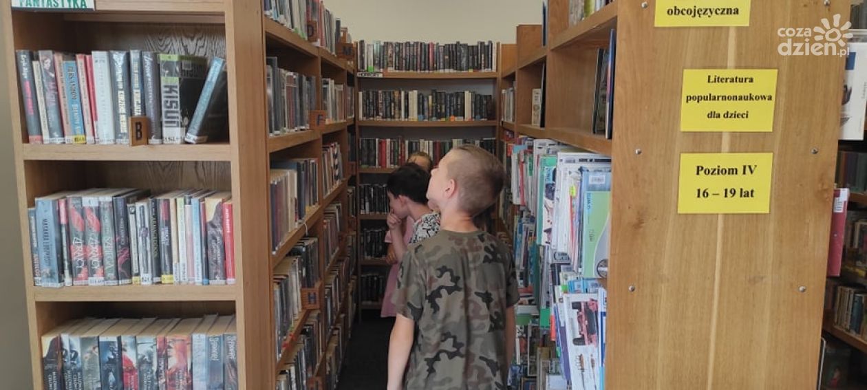 Zduńczyk i Jego Powiatowa Biblioteka całkiem Publiczna