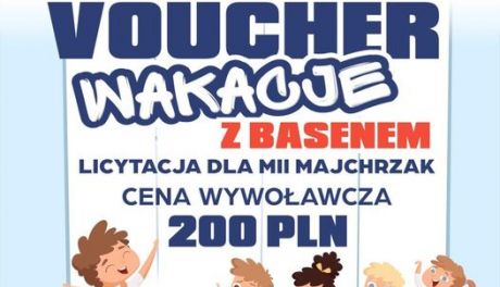 Wylicytuj kurs pływania i pomóż Mii Majchrzak!