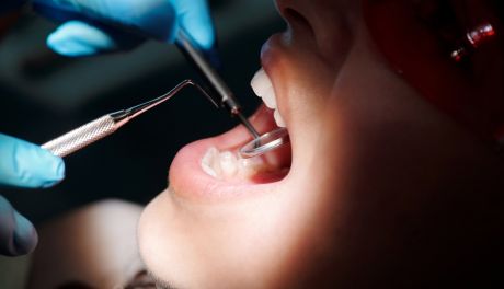 Wizyta u dentysty – jak się do niej przygotować? 