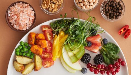 Dlaczego catering dietetyczny z dostawą to idealny sposób zdrowego odżywiania?