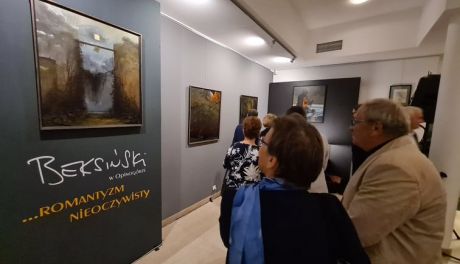 „Beksiński w Opinogórze- Romantyzm Nieoczywisty”. Zobacz relację z kulturalnego wydarzenia jesieni!