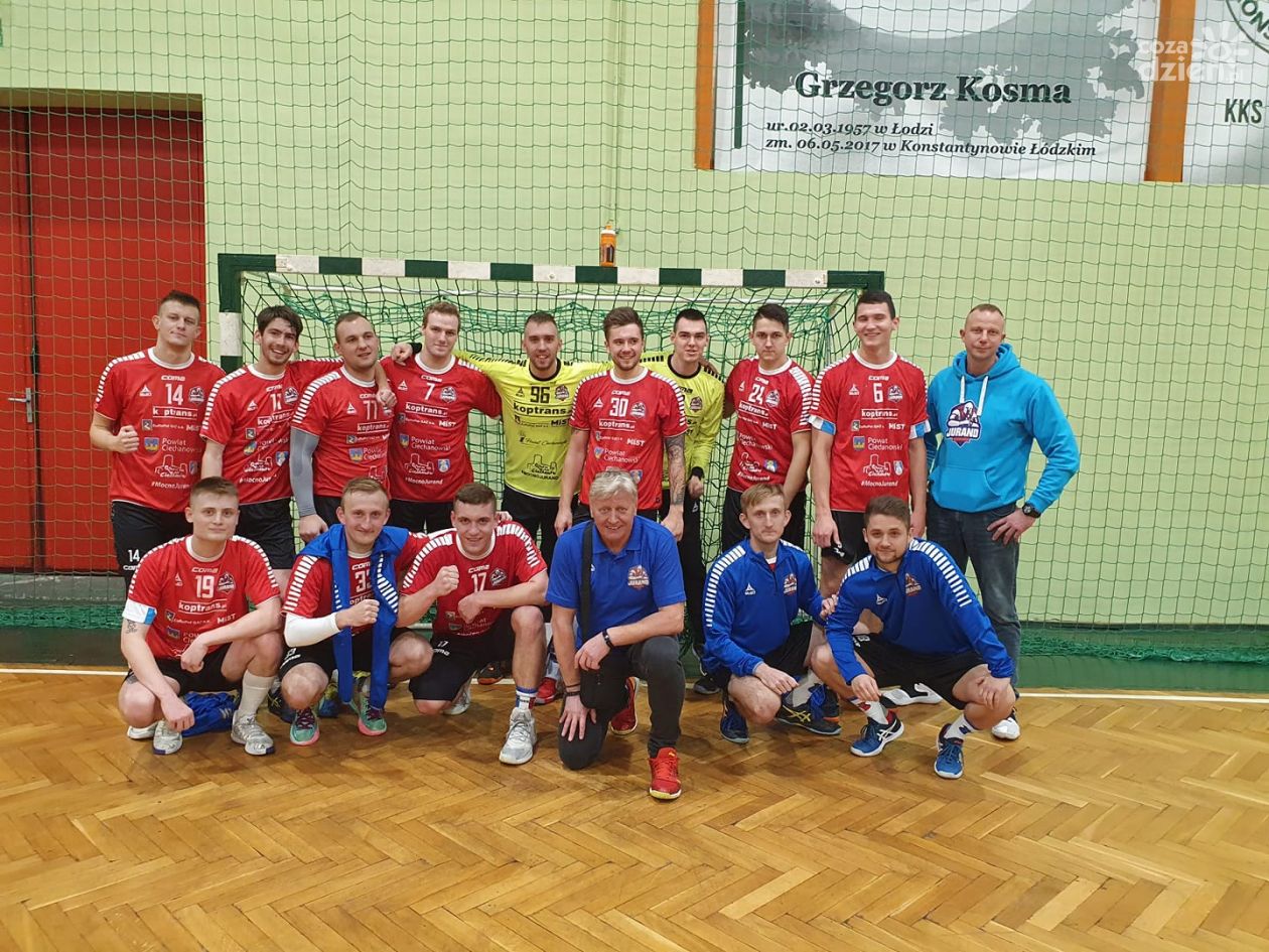 Jurand zdeklasował Włókniarza