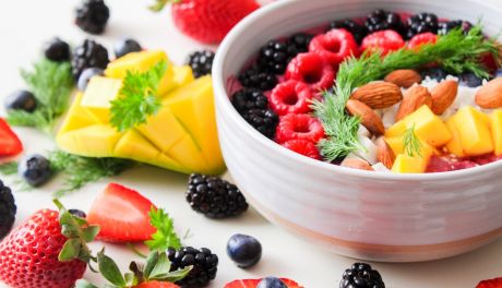 Jak przetrwać jesień? Sport i catering dietetyczny Ci w tym pomogą!